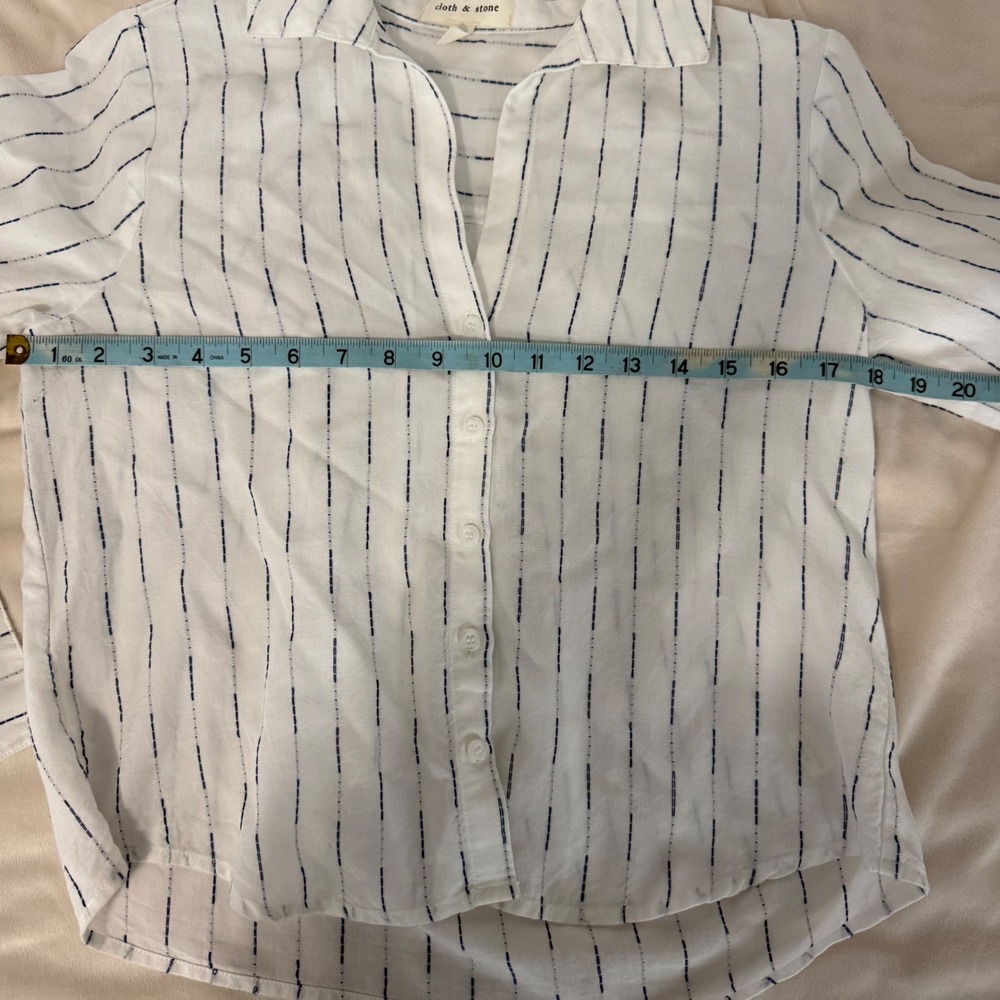 Cloth and Stone Long Sleeve Button Down Casual Sheer Shirt Size XXS - Picture 8 of 9